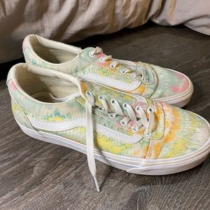 vans